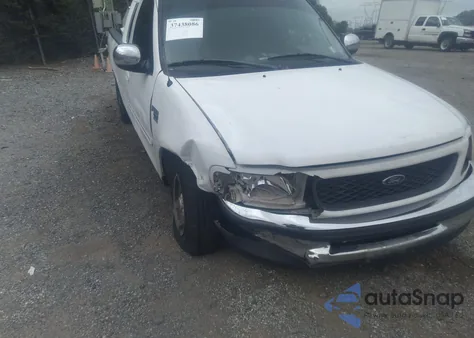 1998 Ford F-150 Standard/Xlt/Lariat/Xl from USA, damaged, VIN 1FTZX1769WKC40874